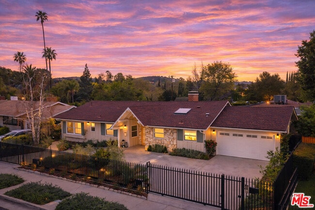 Photo - 4731 Deseret Dr