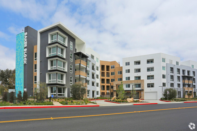 Baker Block - Baker Block Apartments