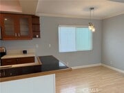 Photo - 514 Marigold Ave Townhome