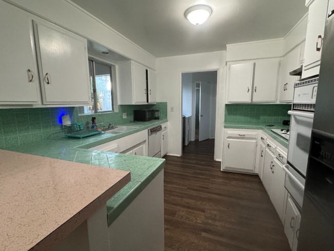 Photo - 40781 Acacia E Ave