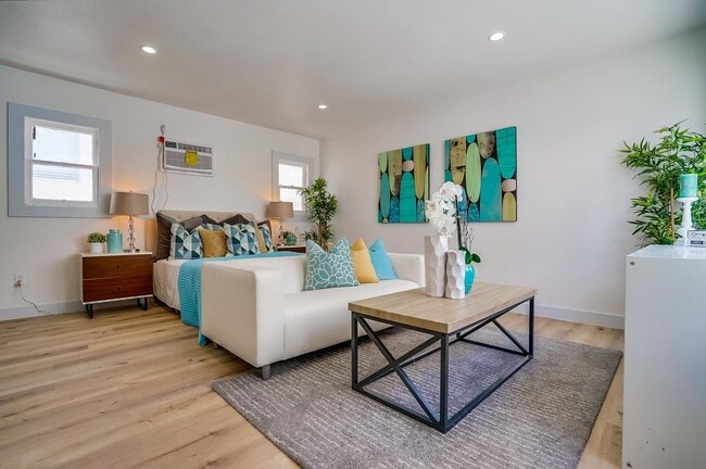 Photo - 1208 Daisy Ave Apartment Unit 10