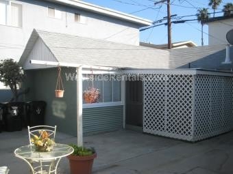 Building Photo - 12730 Venice Blvd