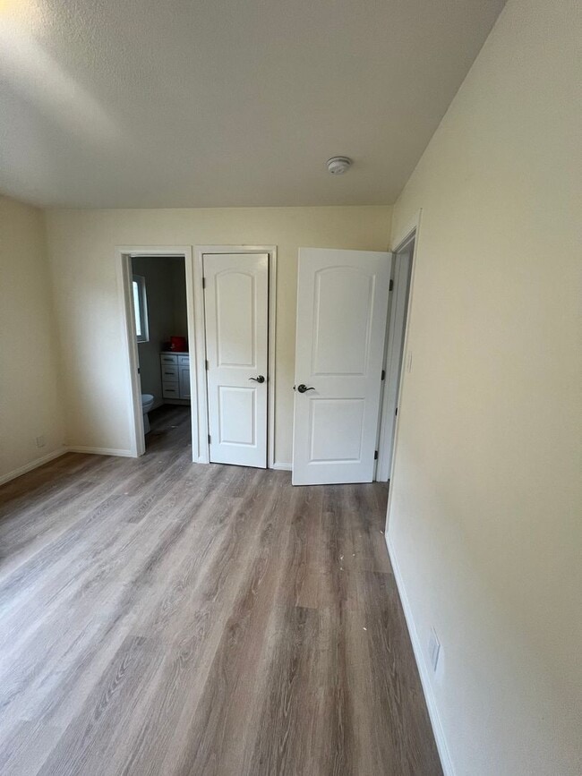 Photo - 213-223 Wolff Street Unit 215 Wolff Street