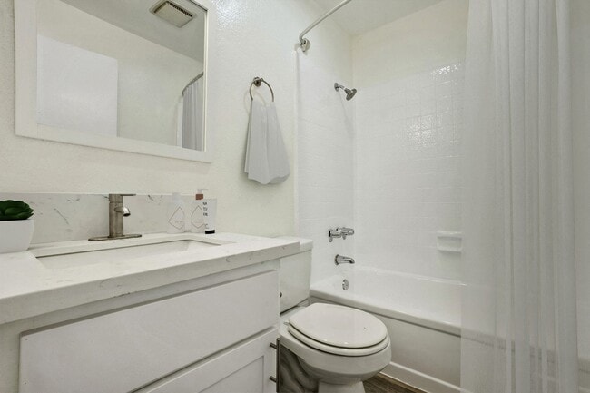 Photo - Chateau Vincennes