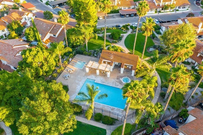 Photo - 1651 S Juniper St