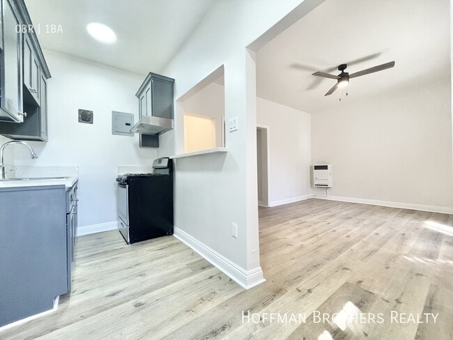 Photo - 518 N Harvard Blvd Unit 306
