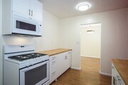 Photo - Historic Kensington - Charming 2bd/2ba with Bonus Room & parking - Ground floor Level Unit 4148 Monroe