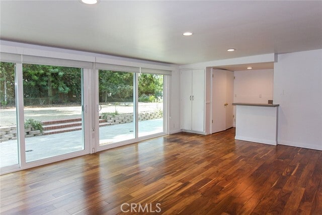 Photo - 19756 Collier St