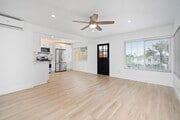 Photo - 520 Poinsettia Ave Unit 520 Poinsettia Ave.  B