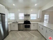 Photo - 126 S Hamilton Dr Unit 1/2