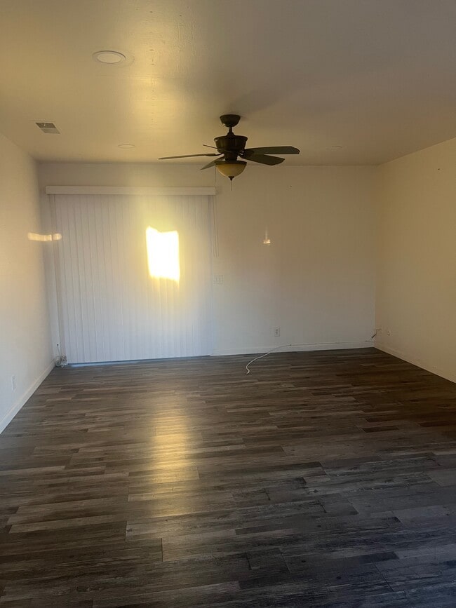 Building Photo - 1875 Pepper Valley Ln