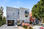 Photo - 6032 Romaine St Townhome