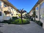 Photo - 5328 Newcastle Ave Unit 65