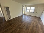 Photo - o2019 Apartment Unit B