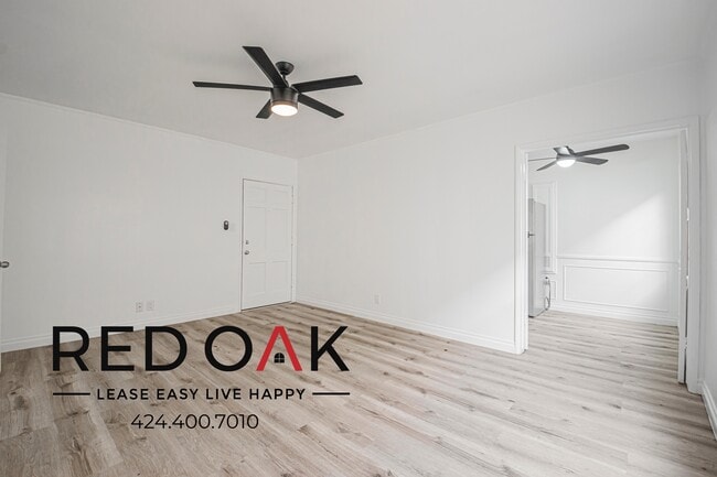 Building Photo - 1024 Menlo Ave