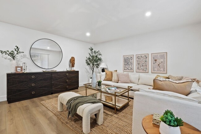 Photo - The Trinidad Apartments