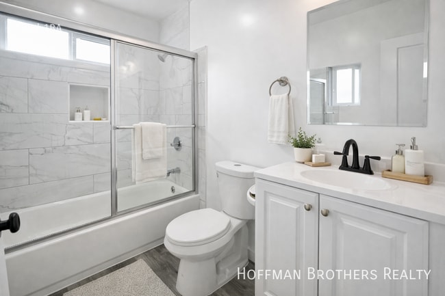 Photo - 5495 Atlantic Ave Unit 18