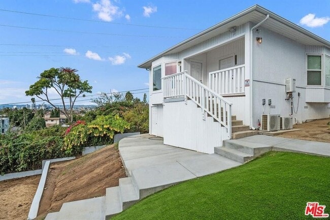 Building Photo - 4711 St Elmo Dr