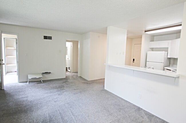 Photo - 7575 Charmant Dr Unit 1012