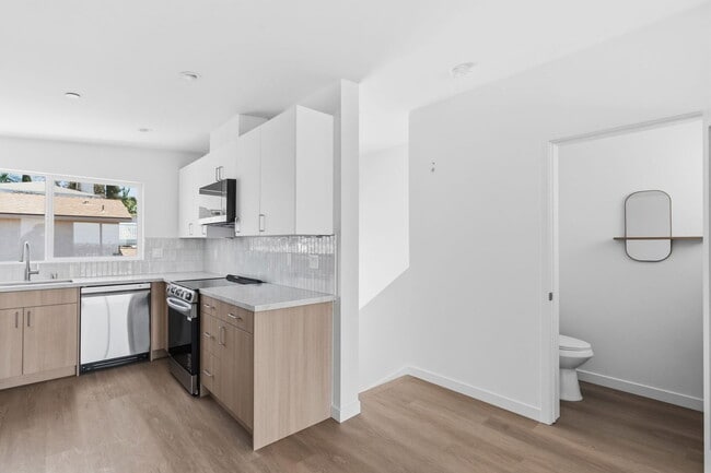 Photo - 6638 Valjean Ct