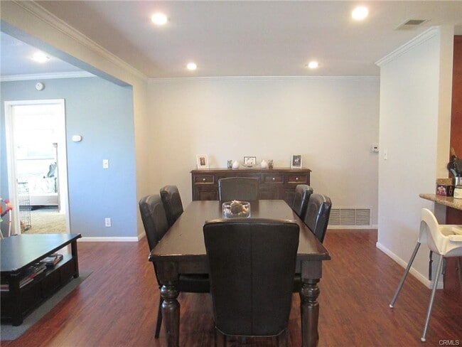 Photo - 2281 Faust Ave