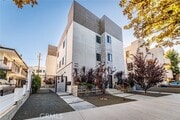 Photo - 14944 Moorpark St
