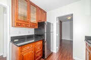 1BR, 1BA - 500SF - Kitchen - 7156-7160 Lexington Ave