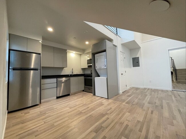 Photo - 229 Granada Ave Unit Loft 3
