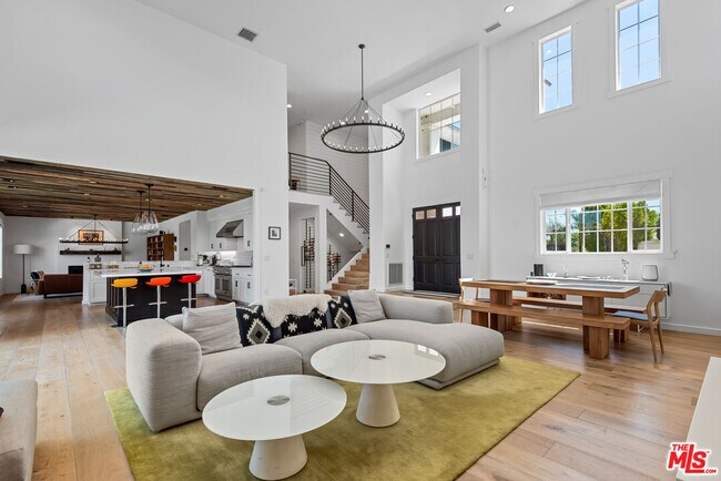 Photo - 23477 Palm Dr