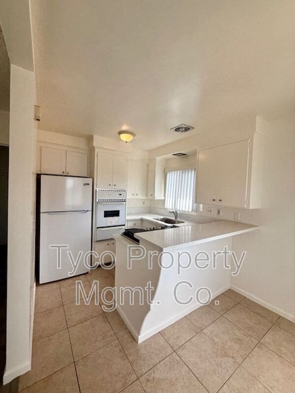 Photo - 152 Third Avenue