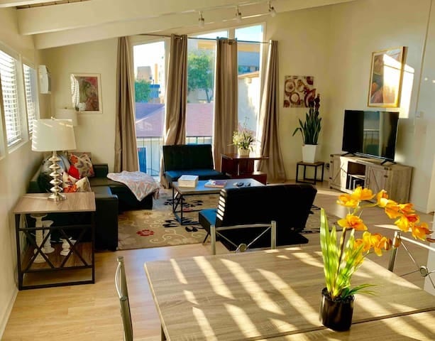 Living room - 1153 N Ogden Dr Unit Ogden Duplex Upstairs