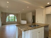 Photo - 32 Ovation Condo