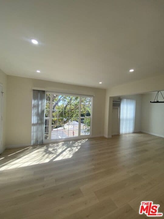 Photo - 1600 N Martel Ave Unit D