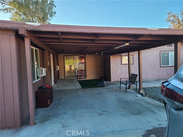 Photo - 11685 Holmes Ave