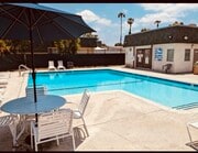 Photo - 19036 Kittridge St