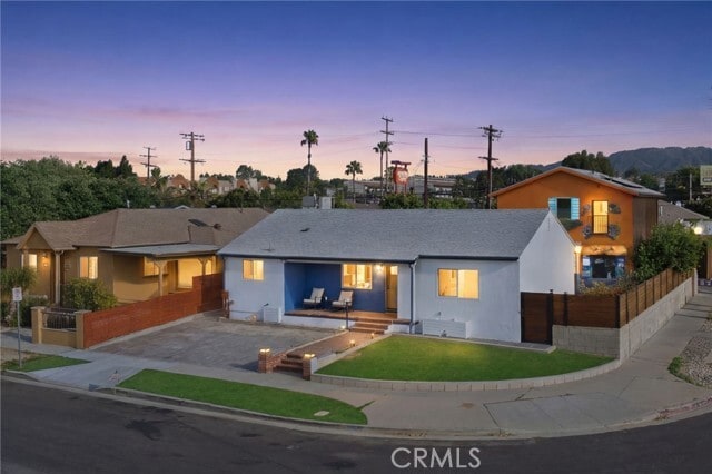 Photo - 17660 Martha St