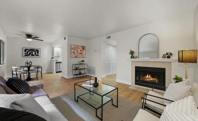 Remodeled and Spacious Normal Heights Gem!... - Remodeled and Spacious Normal Heights Gem!... Apartment