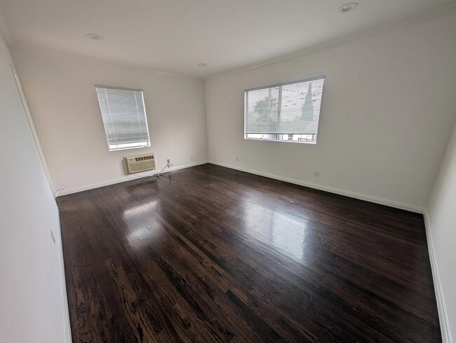 Photo - 5219 Packard St Unit 5219