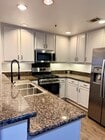 Photo - 532 N Mariposa Ave Unit 204