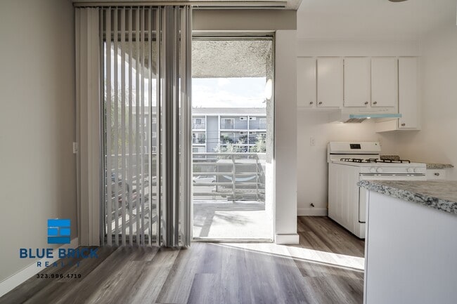 Photo - 8430 Cedros Ave Unit 107