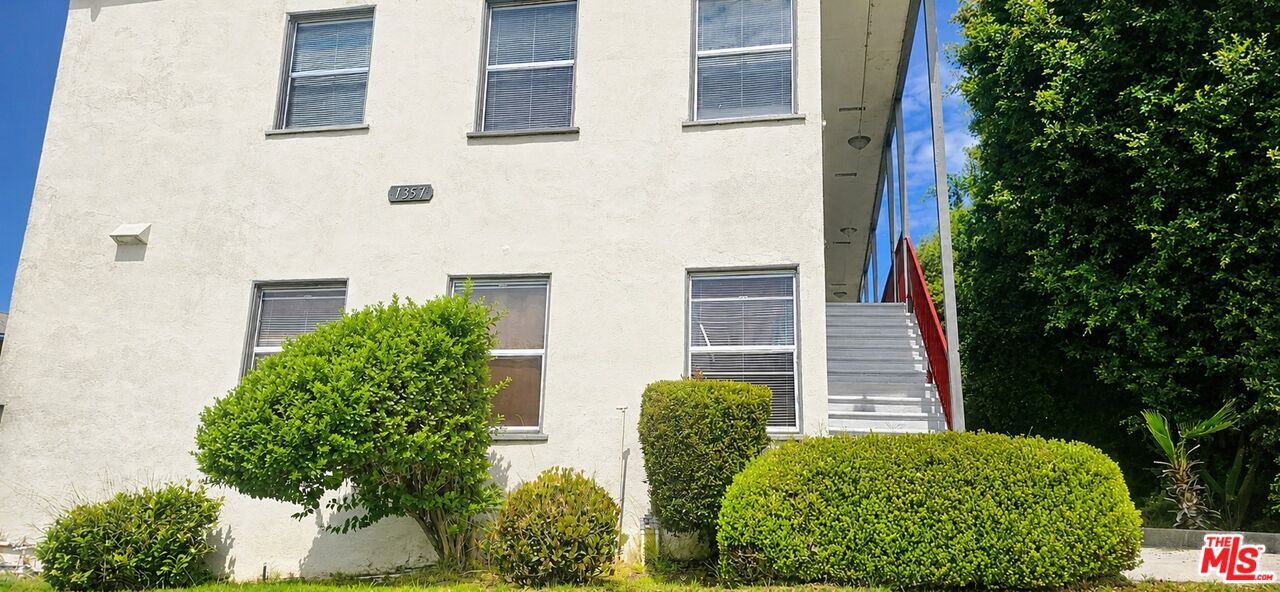 Photo - 1351 Cochran Ave Unit 10
