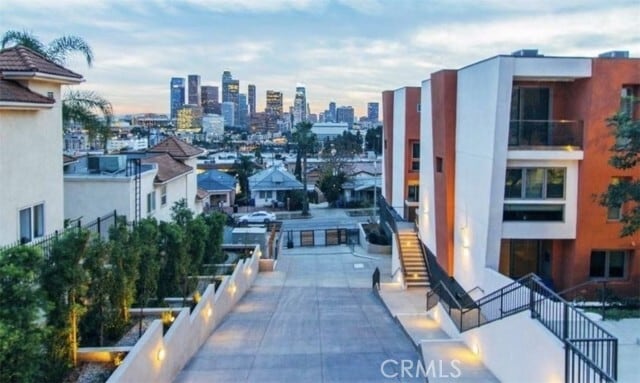 Building Photo - 1035 Figueroa Terrace Rental