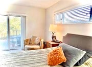 Photo - 406 Crestview Dr