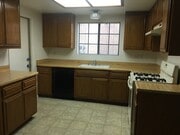 Kitchen - 315 W Center St