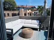 Photo - 611 Avenue C