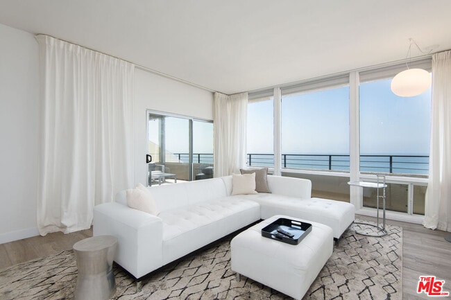 Building Photo - 18063 W Coastline Dr Unit 3