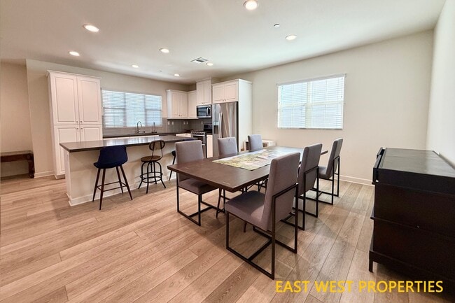 Photo - 140 Lantana Dr