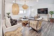 Photo - 705 Larkspur Ave