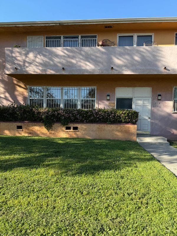 Building Photo - 3311 1/2 West 78th Street