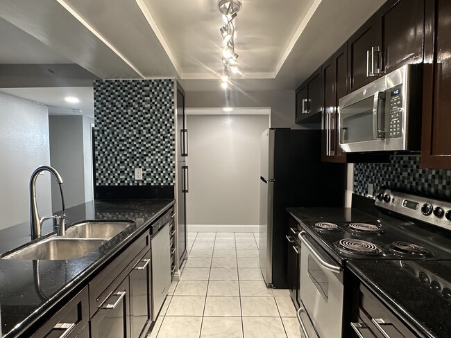 Remodeled Kitchen - 600 W 9th St Unit 406